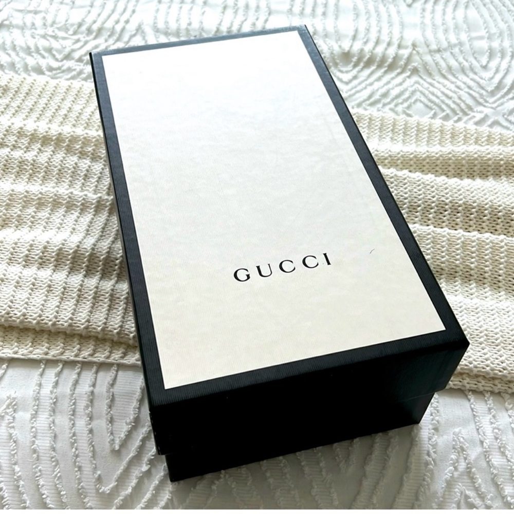 BRAND NEW- Gucci shoe box with dust bags